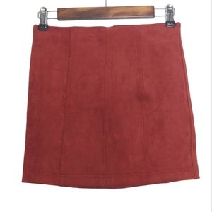 Skylar + Madison Faux Suede Rust Red Mini Skirt Size Medium (Runs Small) New